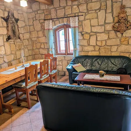 Roubenka * Červený Kostelec